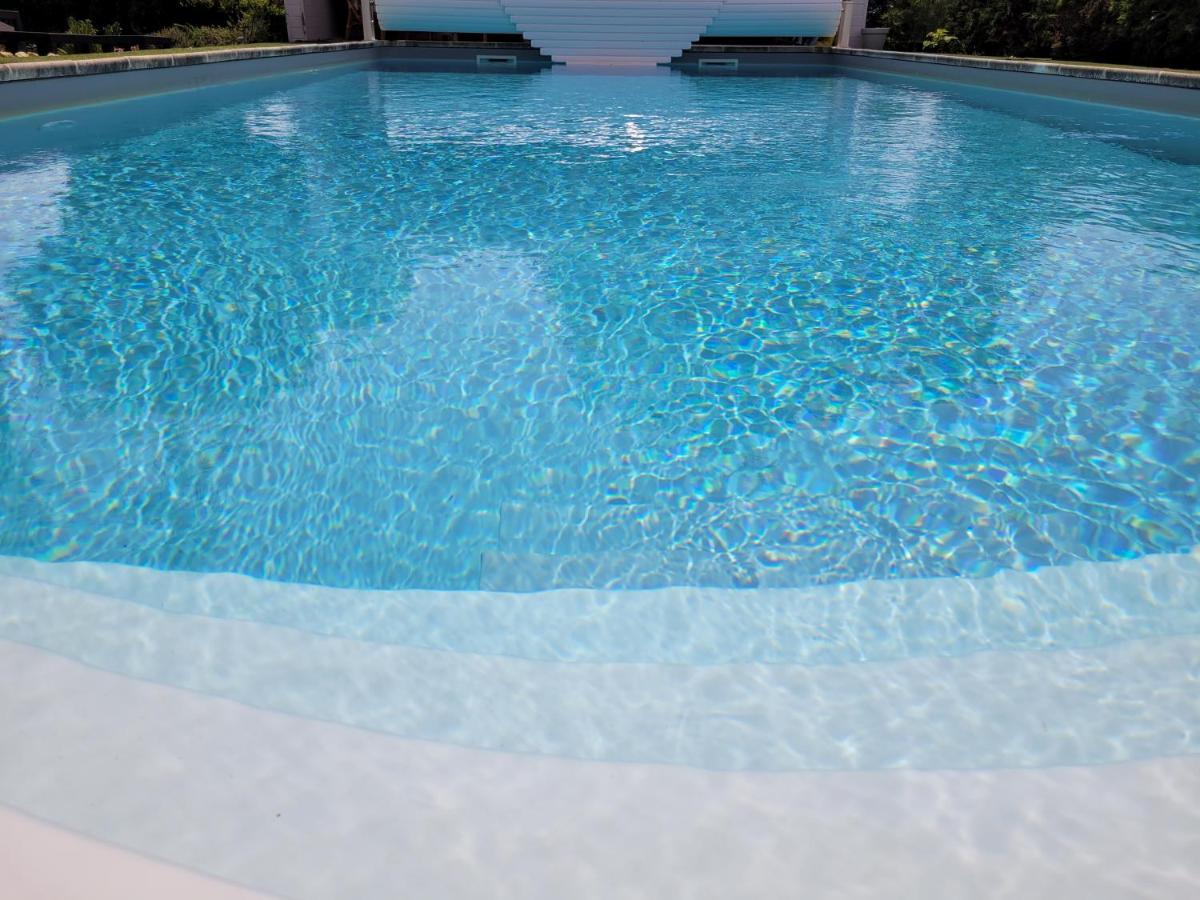 Chambre Vigne, Piscine Spa Fitness Lugon et l'Ile du Carney Ngoại thất bức ảnh